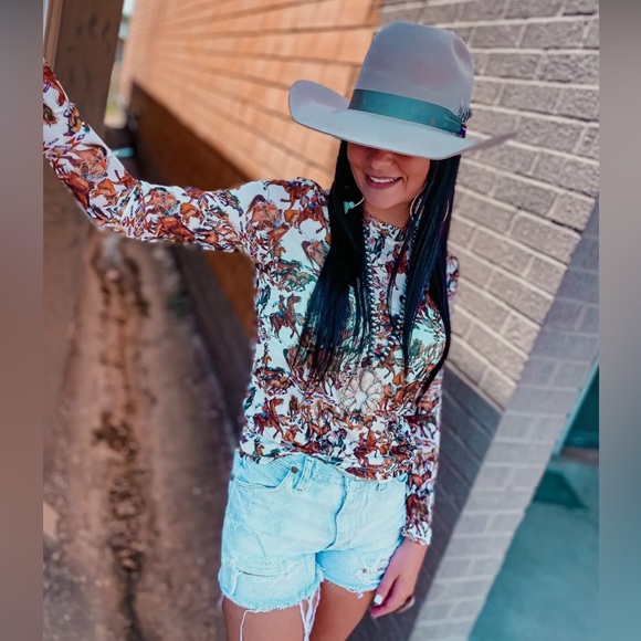 Buckaroo Long Sleeve Mesh Top - Picture 2 of 4